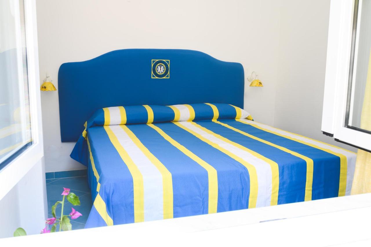 Parco Augusto Bed & Breakfast Capri Luaran gambar